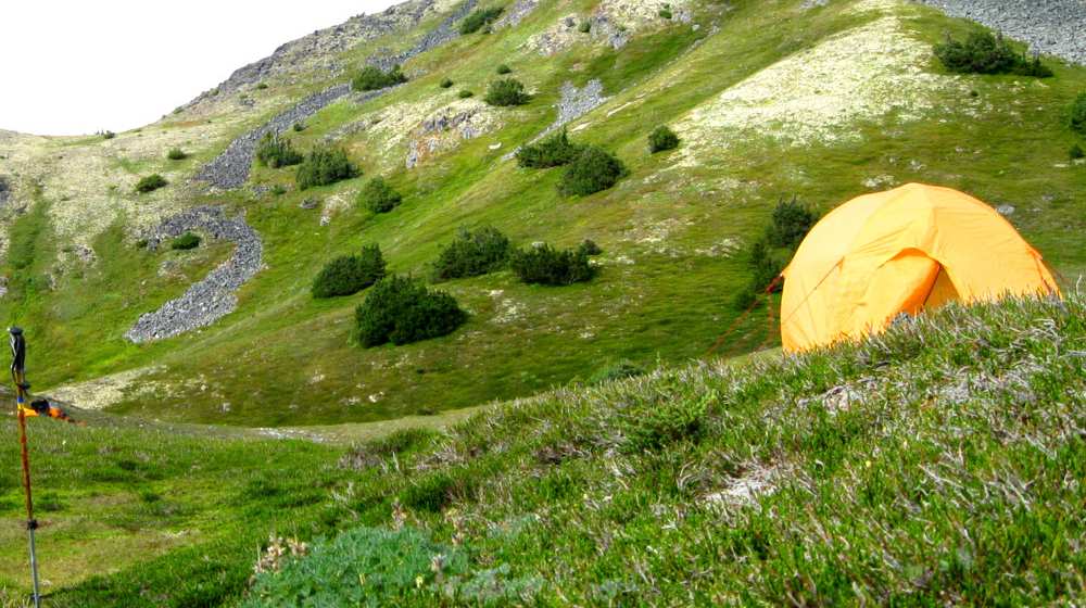 Camping on the slopes of the Takshanuk Ridge and Mt. Ripinsky